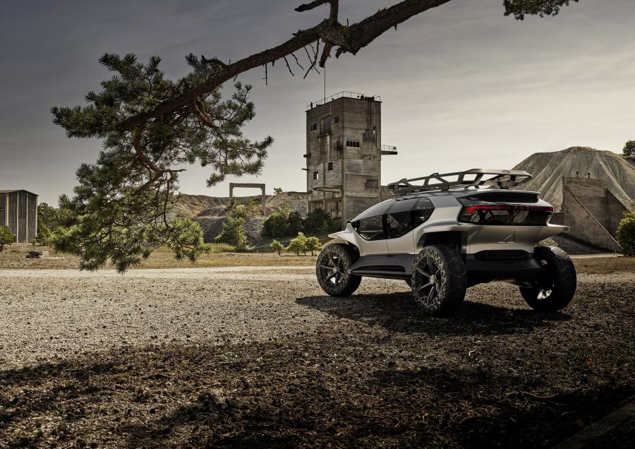  Audi AI:TRAIL Quattro 2019 года  (фото 27 из 40)